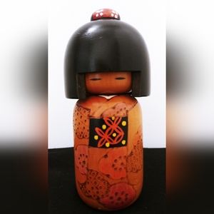 Vintage  Japanese Wooden Kokeshi Doll
